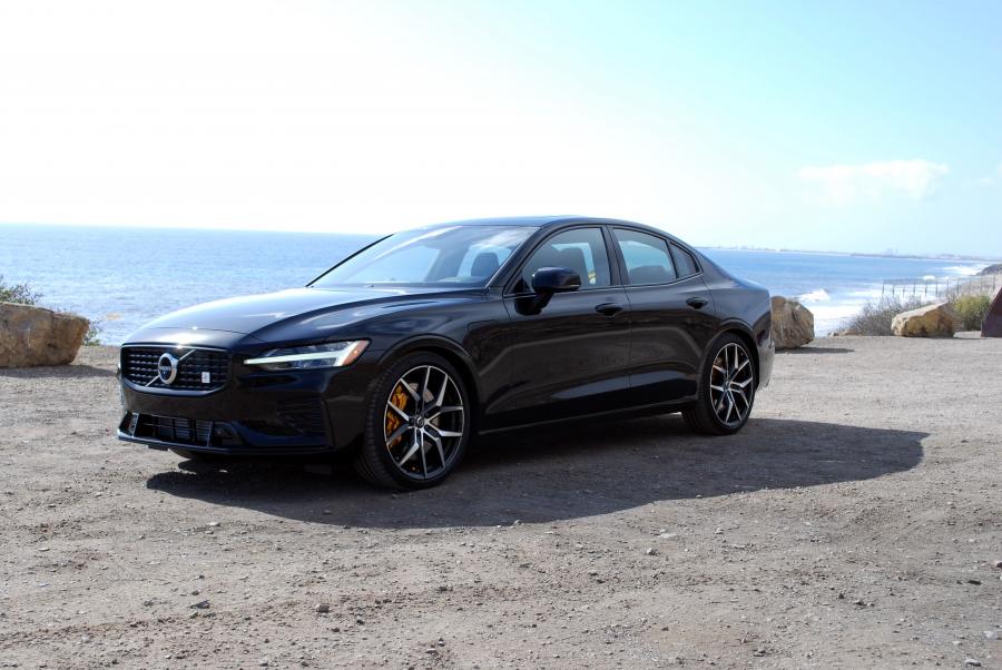  Volvo S60 Polestar Engineered 2018 года  (NA) (фото 13 из 30)